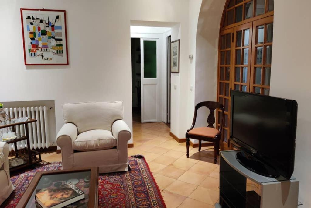 רומא Lanza Tomasi Apartment - Centre מראה חיצוני תמונה