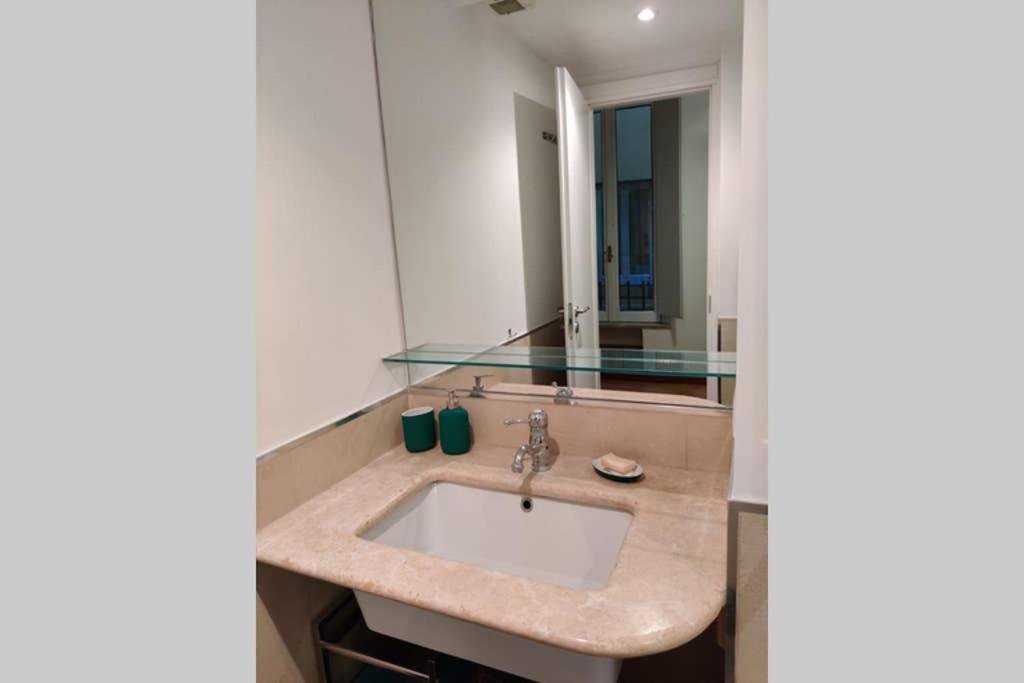 רומא Lanza Tomasi Apartment - Centre מראה חיצוני תמונה